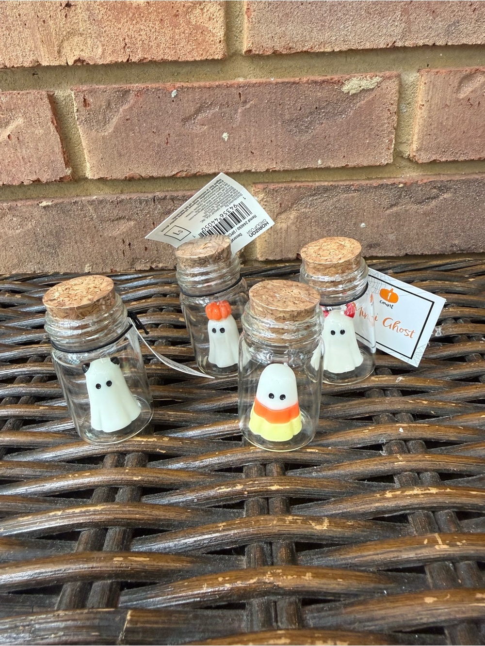 Target Bullseye Halloween Mini Ghosts Glass Potion Bottles Set
(4) NWT 2026